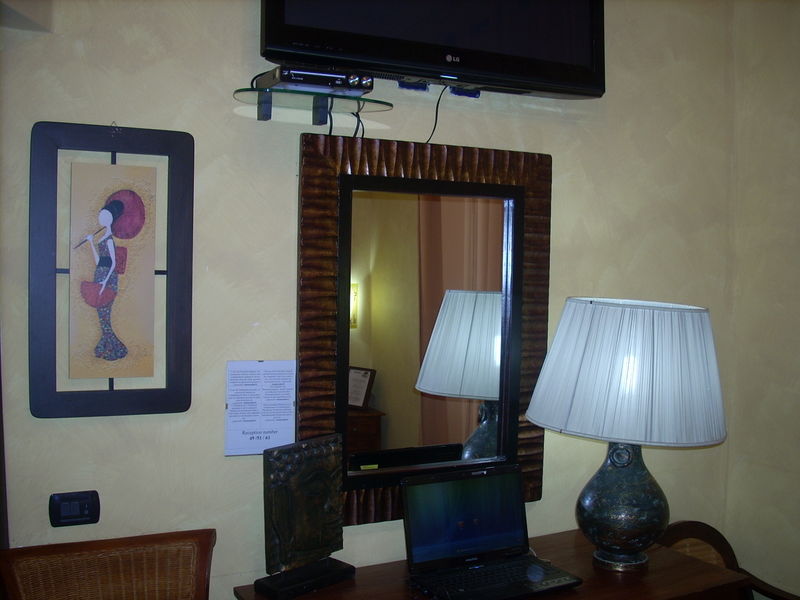 Viennese Due Hotel Rome Bagian luar foto