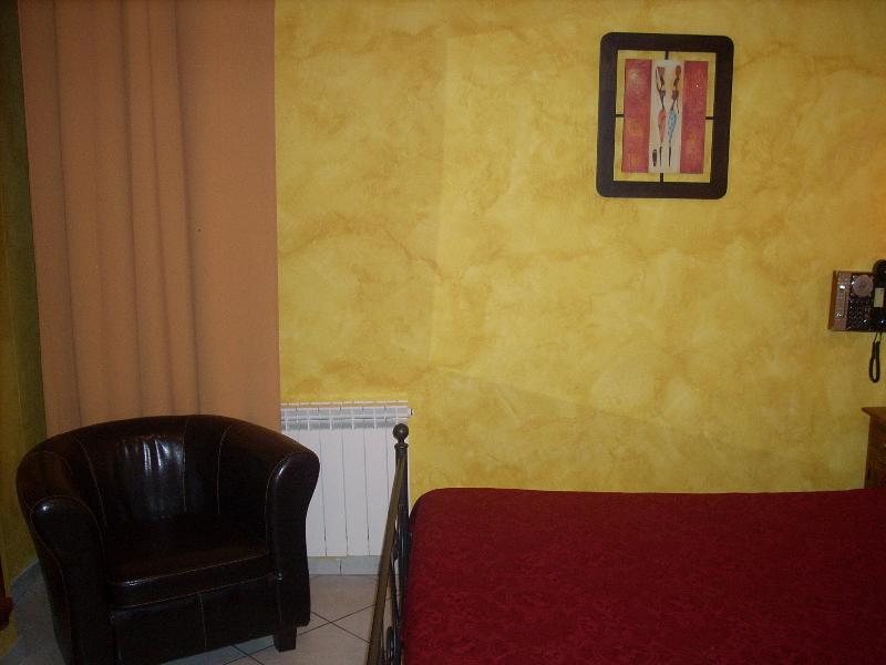 Viennese Due Hotel Rome Bagian luar foto